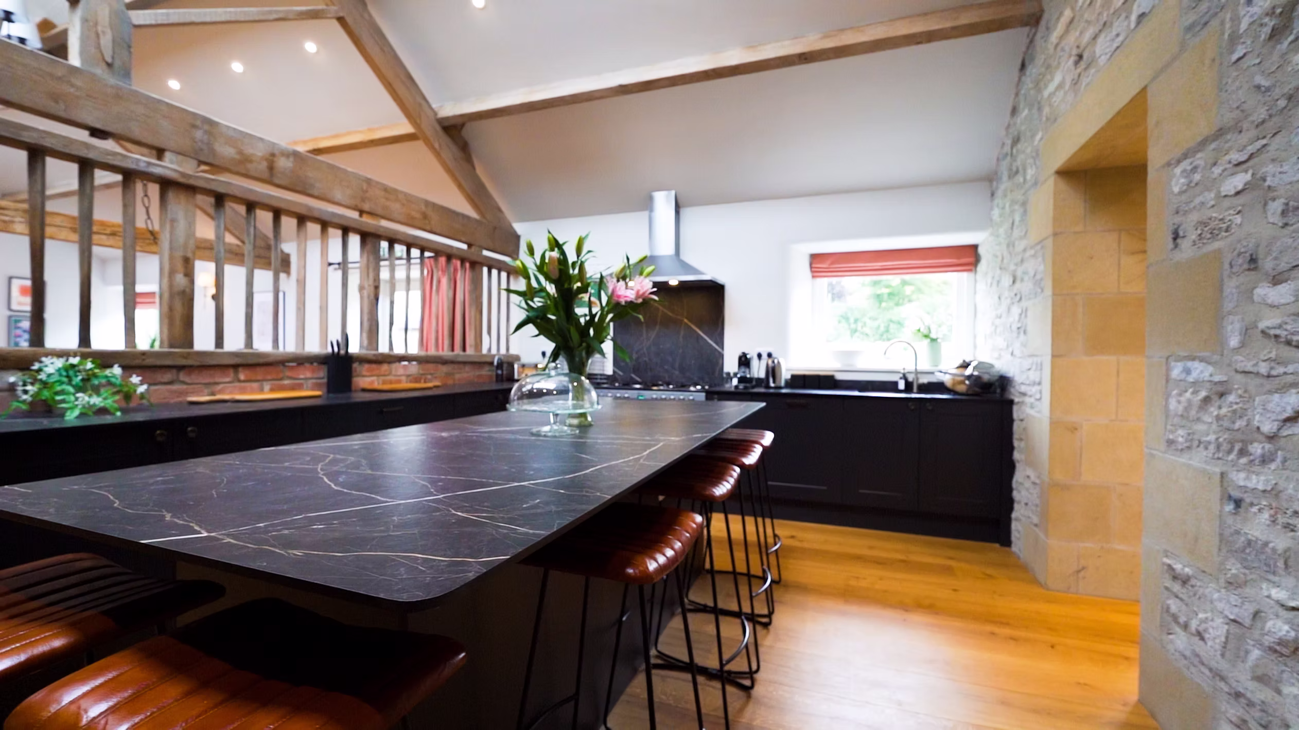 The Builders Yard - Montrose Retreats property